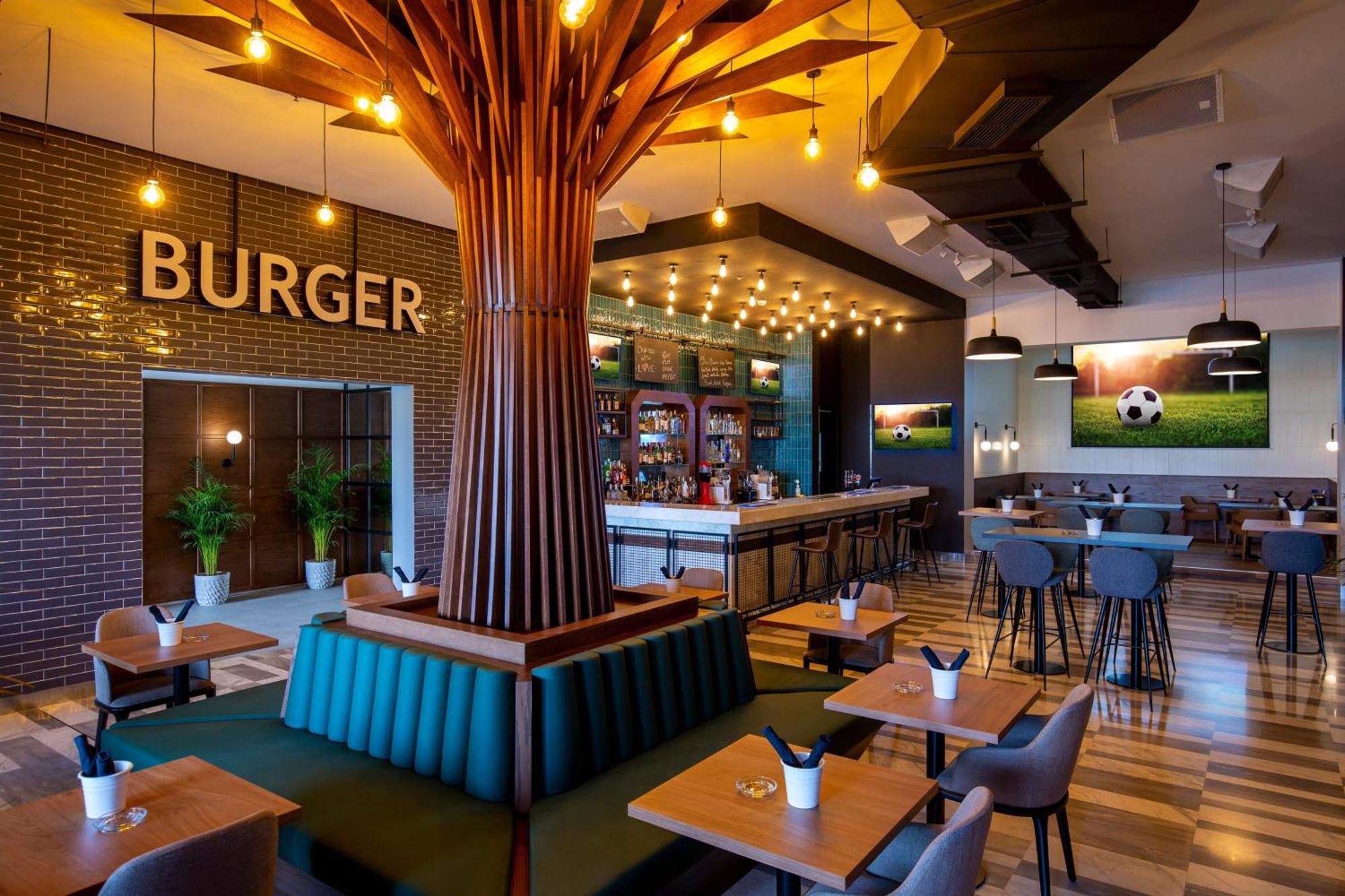 巴林墨丽婷市中心酒店 麦纳麦 外观 照片 Burger restaurant in the airport